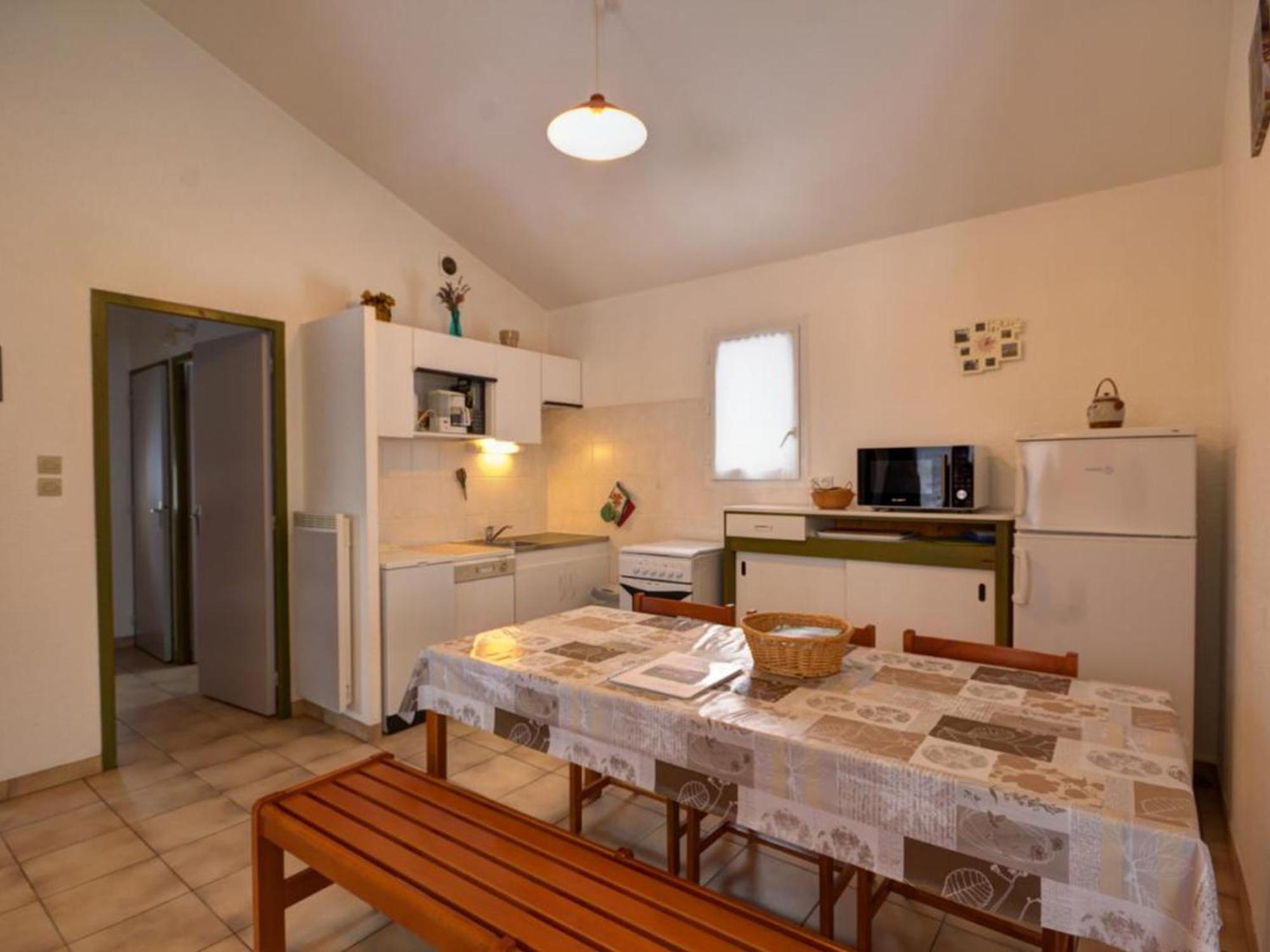 Gite Avec Cheminee, Terrasse Et Wifi - Animaux Acceptes - Fr-1-496-163 Usson-en-Forez エクステリア 写真